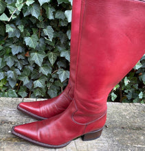 Afbeelding in Gallery-weergave laden, Zo goed als nieuw vintage Laarzen van Sendra maat 38 (uk 5)