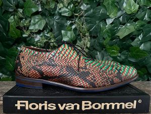 Nieuwe veterschoen Floris van Bommel maat 45,5