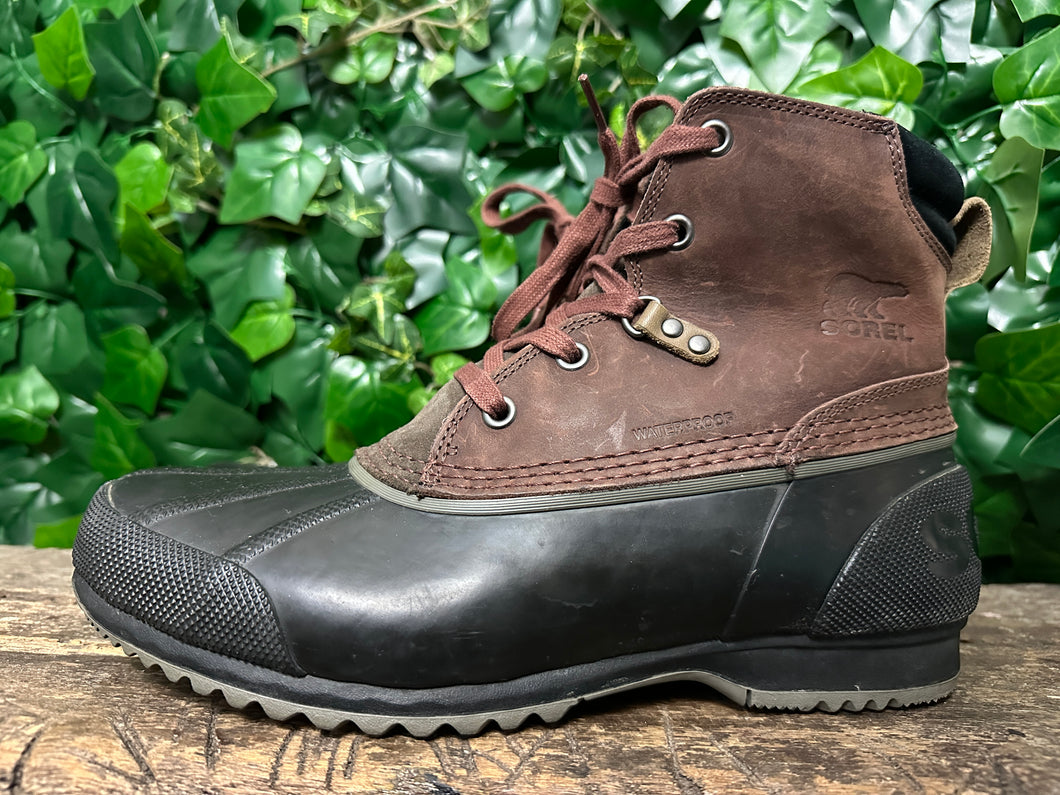 Nieuwe waterdichte boots van Sorel 43,5