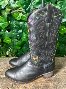 mooie sendra laars met bloemen maat 40