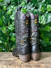 Afbeelding in Gallery-weergave laden, mooie sendra laars met bloemen maat 40