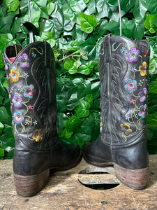 mooie sendra laars met bloemen maat 40