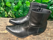 Afbeelding in Gallery-weergave laden, Nieuwe boots van Sendra maat 42