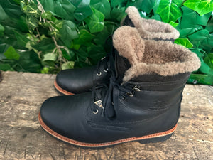 Bijna Nieuwe veterboots Panama jack maat 42