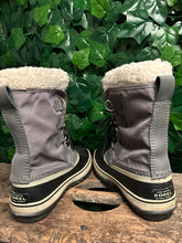 Afbeelding in Gallery-weergave laden, Nieuwe snowboots van Sorel maat 37,5