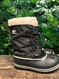 Bijna Nieuwe snowboots van Sorel maat 37