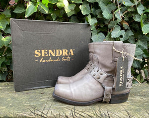 Zo goed als nieuw Biker boots van Sendra maat 36